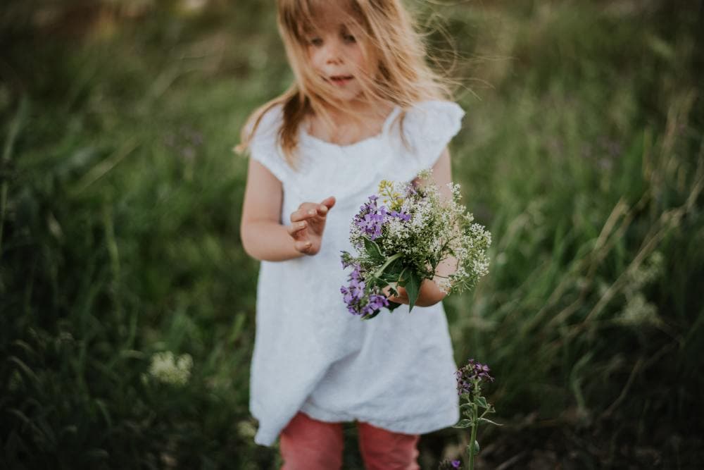 Flower Names for Girls (with Meanings & Popularity)