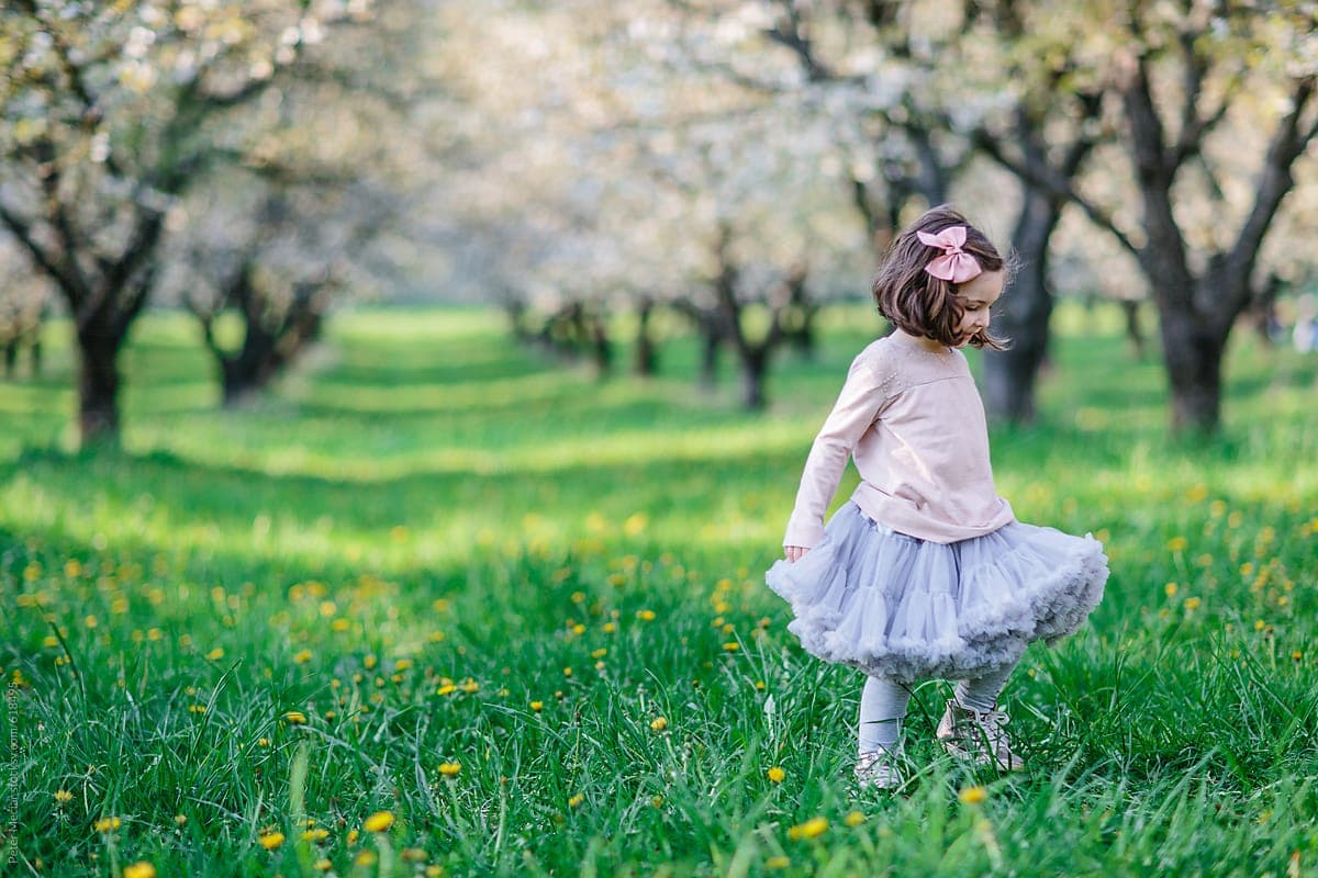 150+ Feminine Girl Names