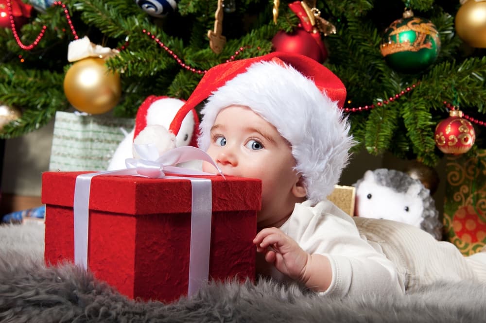 12 Christmas-Born Celeb Names: Conrad, Clarissa & Cosima